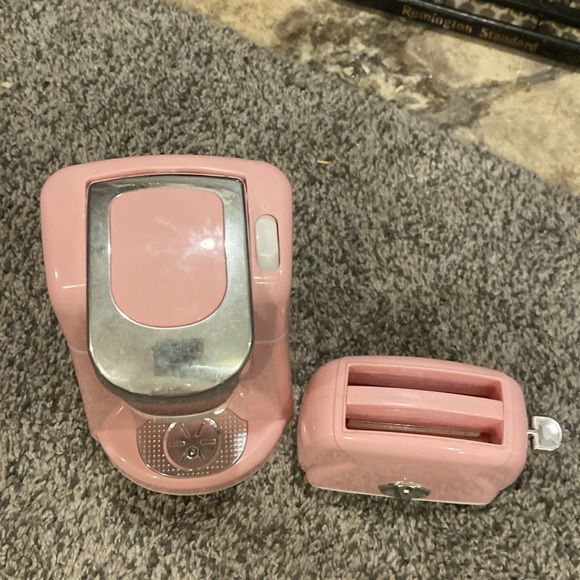 Coffee maker and toaster toys - Picture 4 of 5